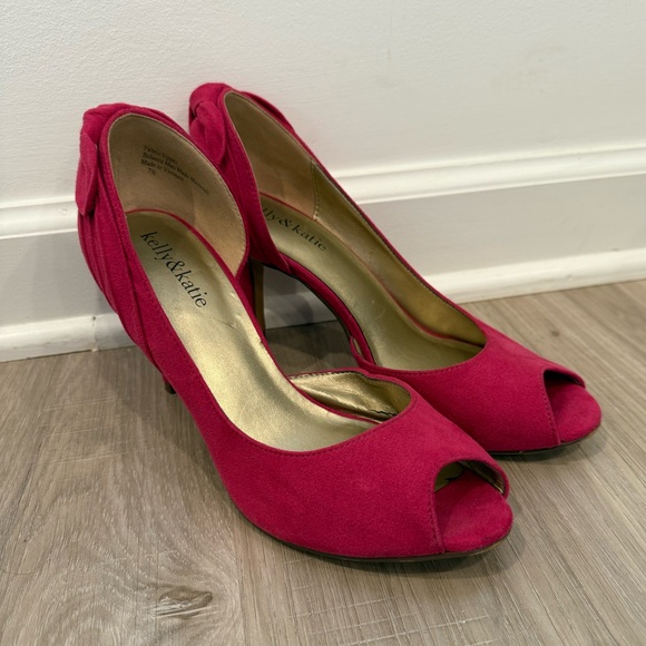 Kelly & Katie Raspberry Magenta Peep Toe Heels w/ Bow – Size 7.5 - Picture 2 of 7